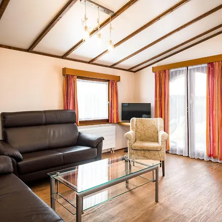 Holzchalet A-d By Interhome 別荘