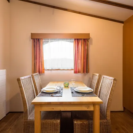 Holzchalet A-d By Interhome 別荘